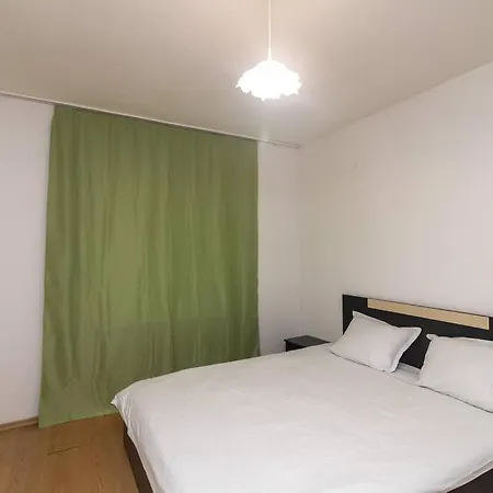 Cosy 2 Bedroom At An Excellent Location
